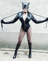 cosplay-28cb29-catwoman-202XA013.jpg