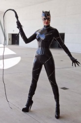cosplay-28cb29-catwoman-202XA017.jpg