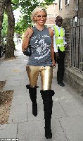 jodie gold 2.jpg