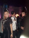 sat night party girls1-L.jpg