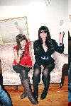 sat night party girls2b-L.jpg