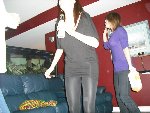 sat night party girls4b-L.jpg