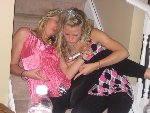 sat night party girls1-L.jpg