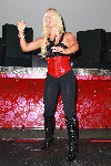 dancer1-L.jpg