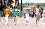 parade-L.jpg
