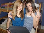 teens3-L.jpg