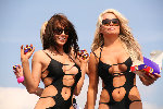 car show babes2.jpg