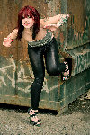1016-L.jpg