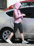 scarlett_johansson_gym_leggings_6.jpg