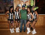 hooters-panama.jpg