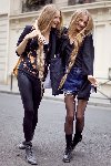 teens2-L.jpg
