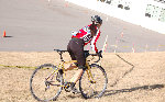 cyclist1a-L.jpg