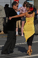 latina pair dance-L.jpg