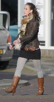 in public2-L.jpg