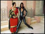 national_geographic_special_series_hq_desktop_wallpapers_masaustu_arkaplan_resimleri_sari_and_catsuit_mumbai_bombay_india_1999-1600x1200.jpg