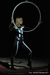 5764605760_1309e50310_b.catsuited_performer.jpg