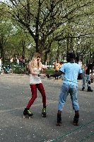 rollerskate15-L.jpg