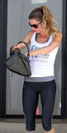 gisele-bundchen-nike-under-armor071103.jpg