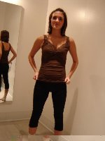 sexy thighs in leggings.jpg