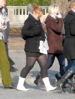 plump legs-L.jpg