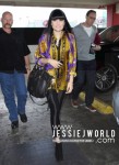 normal_april14_jessiejarrivesatstudio001.jpg