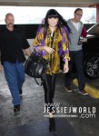 normal_april14_jessiejarrivesatstudio004.jpg