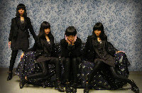 asian7-L.jpg