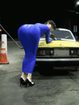Nicholejiggle.gif