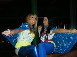 partytime3-L.jpg