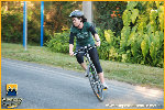 biclyclist-L.jpg