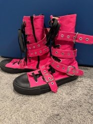 Filename=Sammy_Voodoo_-_Footwear_Options_014.jpg
Filesize=351KiB
Dimensions=1536x2048
Date added=Feb 12, 2025 Sammy_Voodoo_-_Footwear_Options_014.jpg